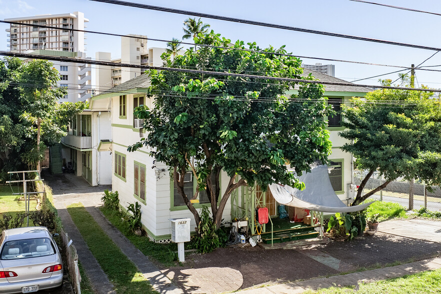 1637 Kewalo St, Honolulu, HI à vendre - Photo du bâtiment - Image 1 de 21