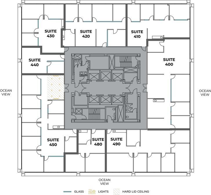 620 Newport Center Dr, Newport Beach, CA à louer Plan d’étage- Image 1 de 1