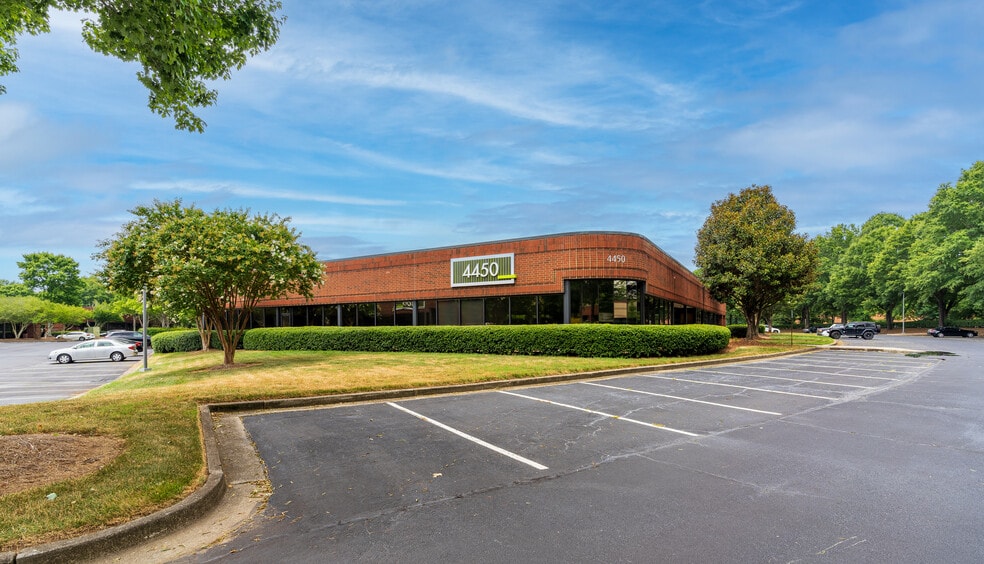 4500 River Green Pky, Duluth, GA for lease - Building Photo - Image 2 of 12