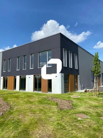 332 Rue De Bruxelles, Nieppe for lease - Building Photo - Image 2 of 9