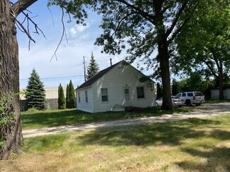 Plus de détails pour 2141 Logan Ave, Waterloo, IA - Multi-résidentiel à vendre