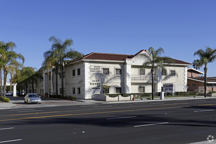 1937 W Chapman Ave, Orange, CA for lease - Building Photo - Image 1 of 7