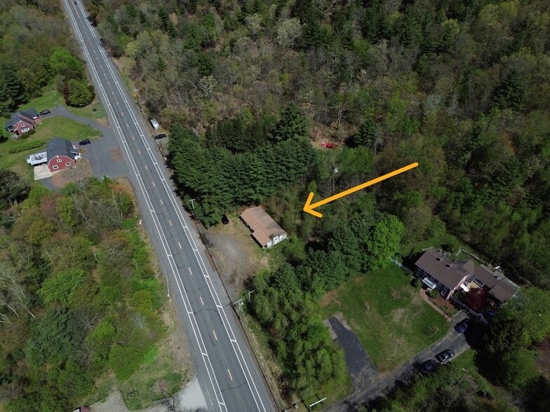 115 Sturbridge Rd, Brimfield, MA for sale - Building Photo - Image 3 of 9