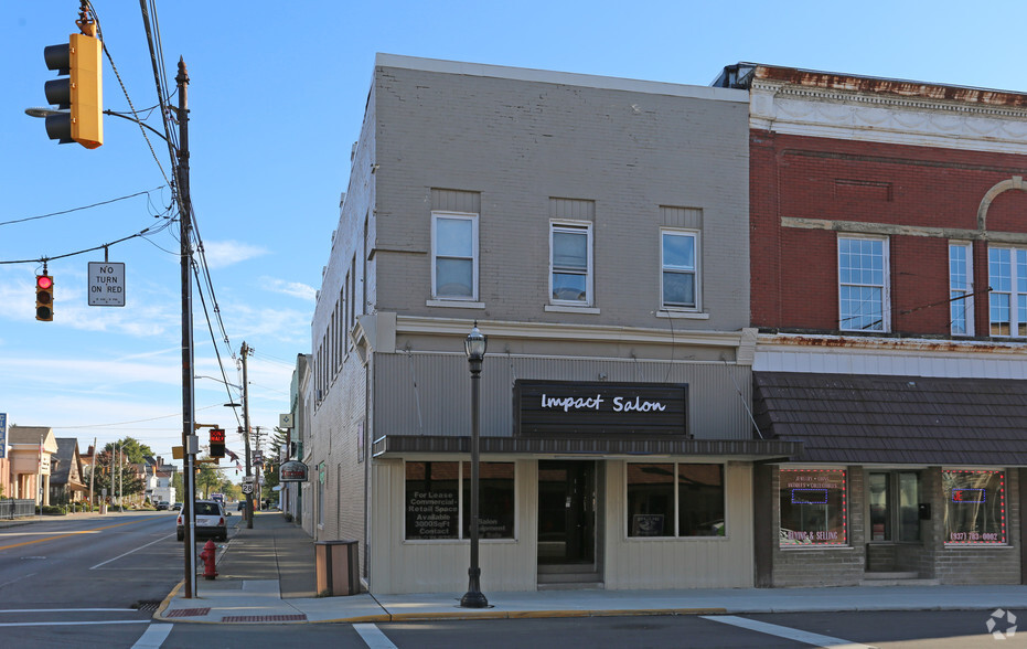 101 S Broadway St, Blanchester, OH à vendre - Photo principale - Image 1 de 1