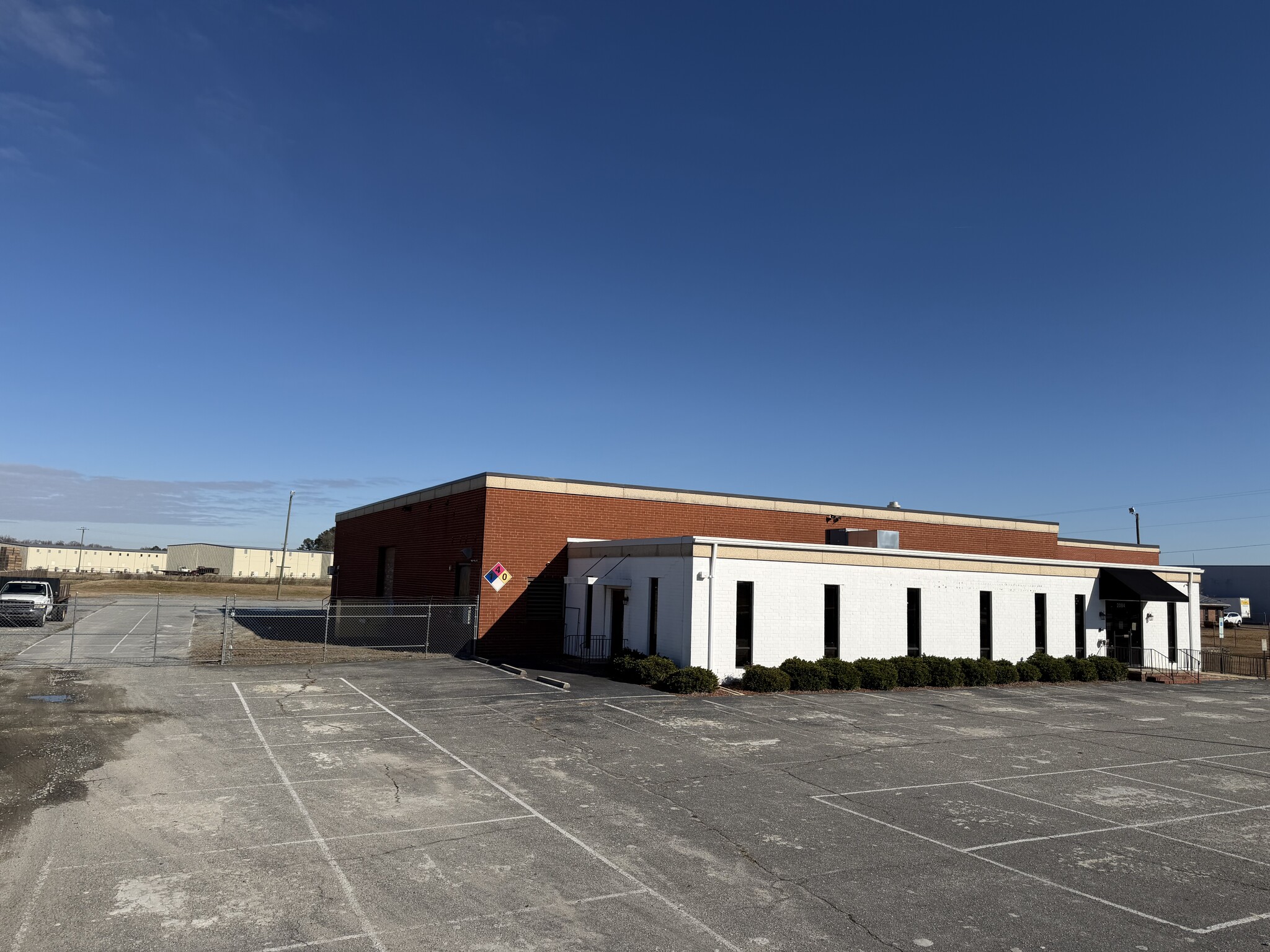 2084 W Highway 70, Goldsboro, NC for lease Interior Photo- Image 1 of 8