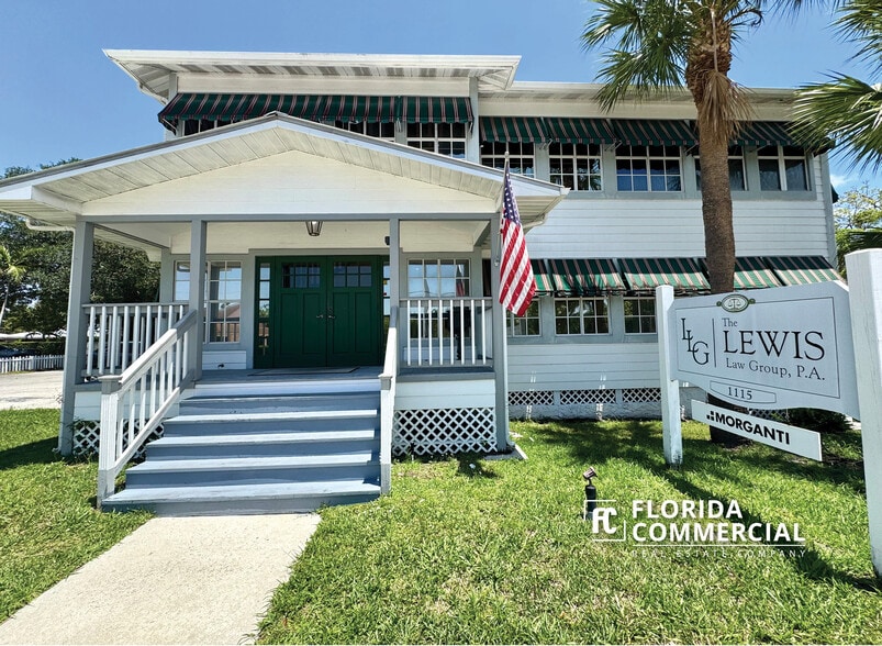 1115 SE Ocean Blvd, Stuart, FL for sale - Building Photo - Image 2 of 36