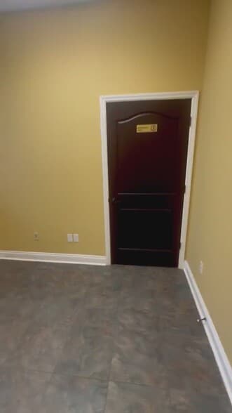 2420 Jenks Ave, Panama City, FL for lease - Commercial Listing Video - Image 2 of 8