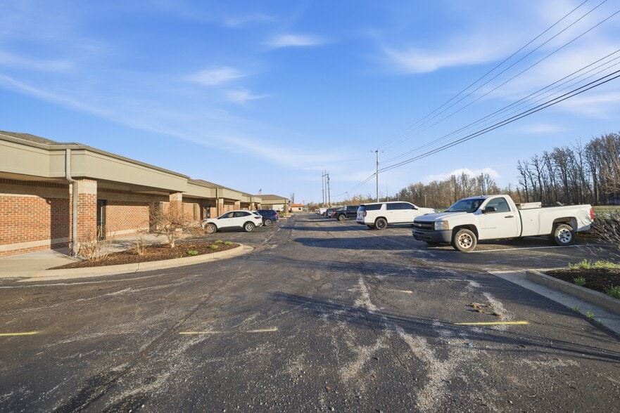3400 New Hartford Rd, Owensboro, KY for lease - Building Photo - Image 3 of 8
