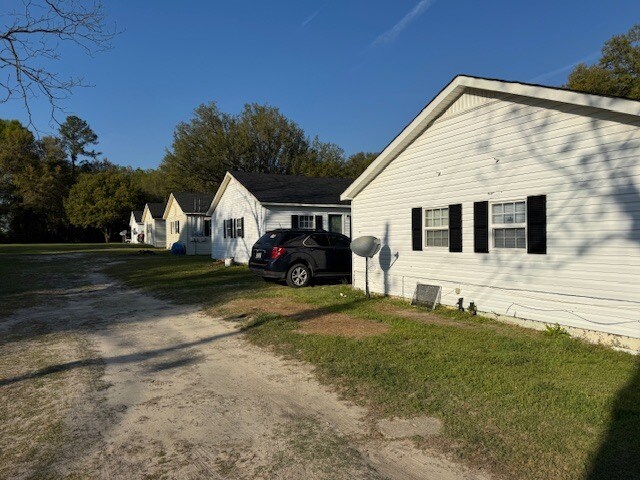 49 Carel Dr, Barnwell, SC à vendre - Photo du bâtiment - Image 2 de 9