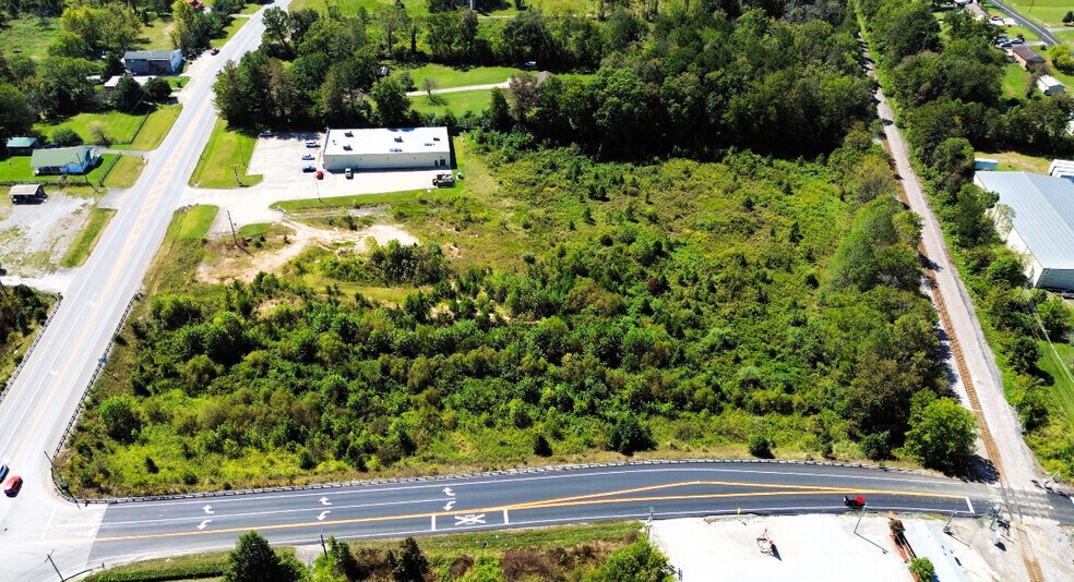 5709 S US Highway 25, Lily, KY à vendre - Aérien - Image 3 de 9