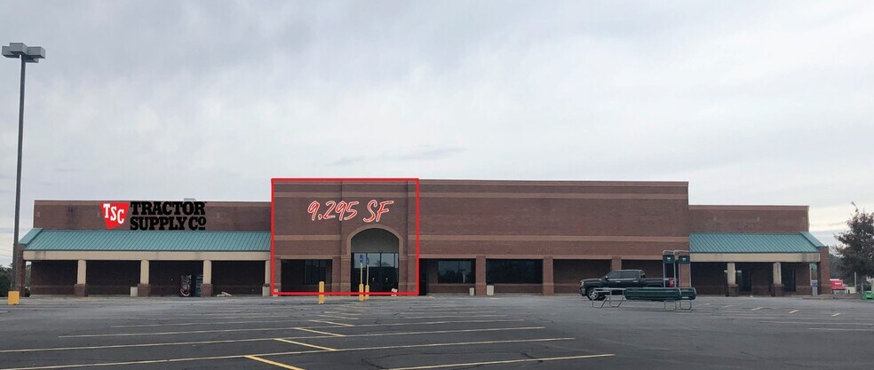 1020 1st Ave NE, Cairo, GA à louer - Photo du bâtiment - Image 3 de 4