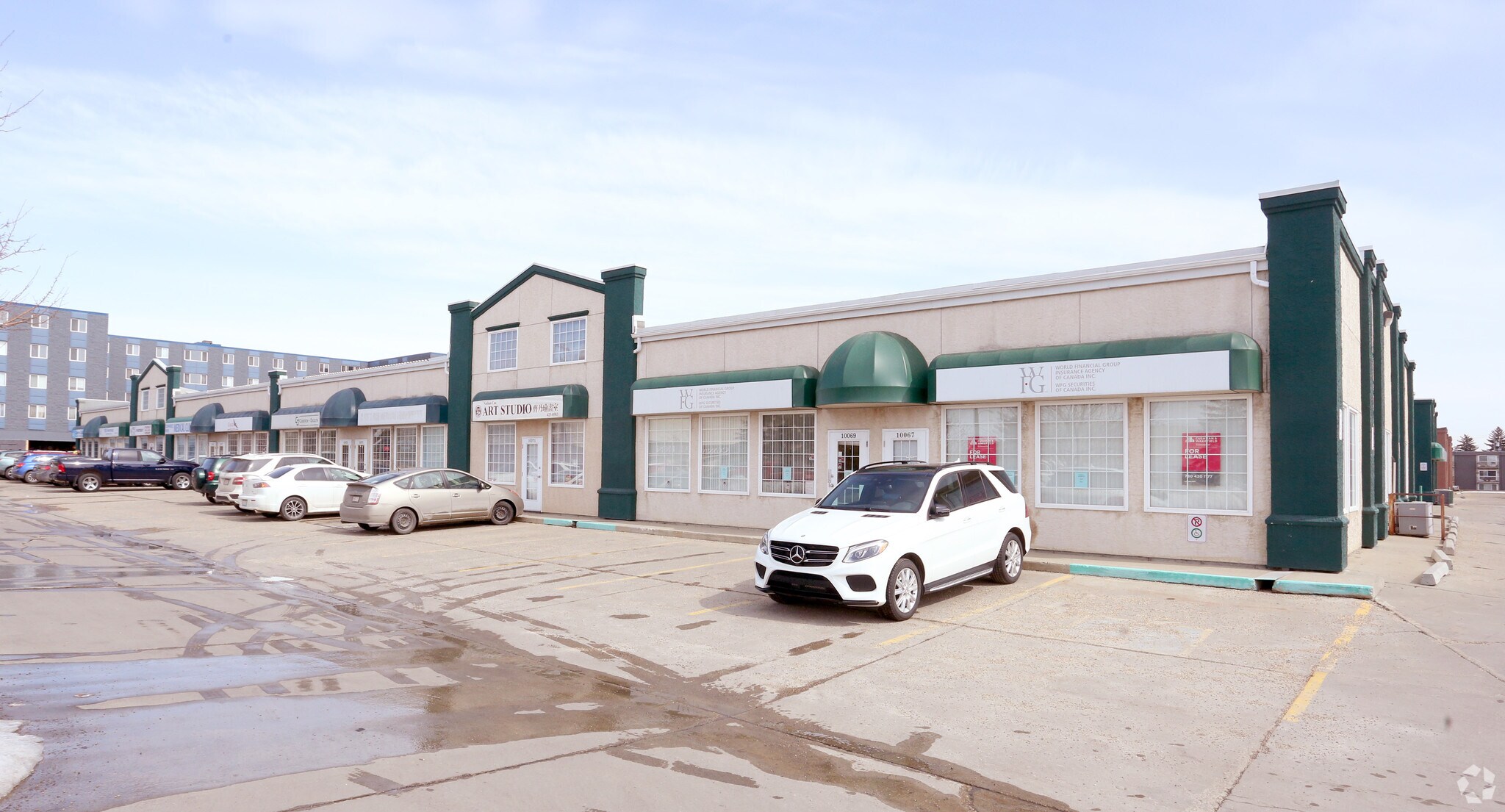 10059-10085 166th St, Edmonton, AB à vendre Photo principale- Image 1 de 8