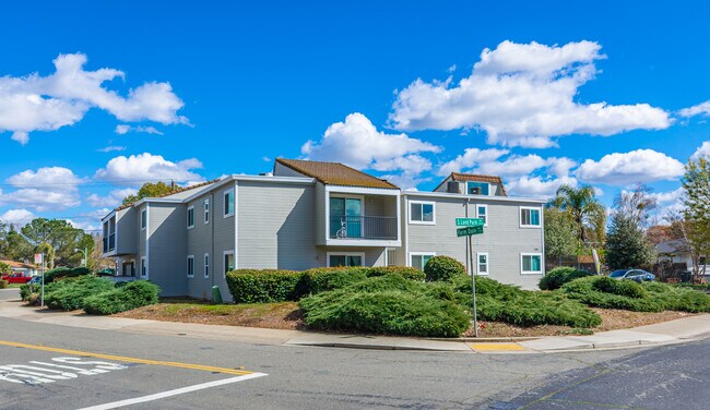 Plus de détails pour 7259 S Land Park Dr, Sacramento, CA - Multi-résidentiel à vendre
