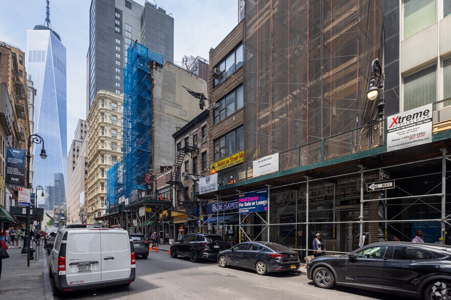 121 Fulton St, New York, NY à louer - Photo du bâtiment - Image 3 de 4