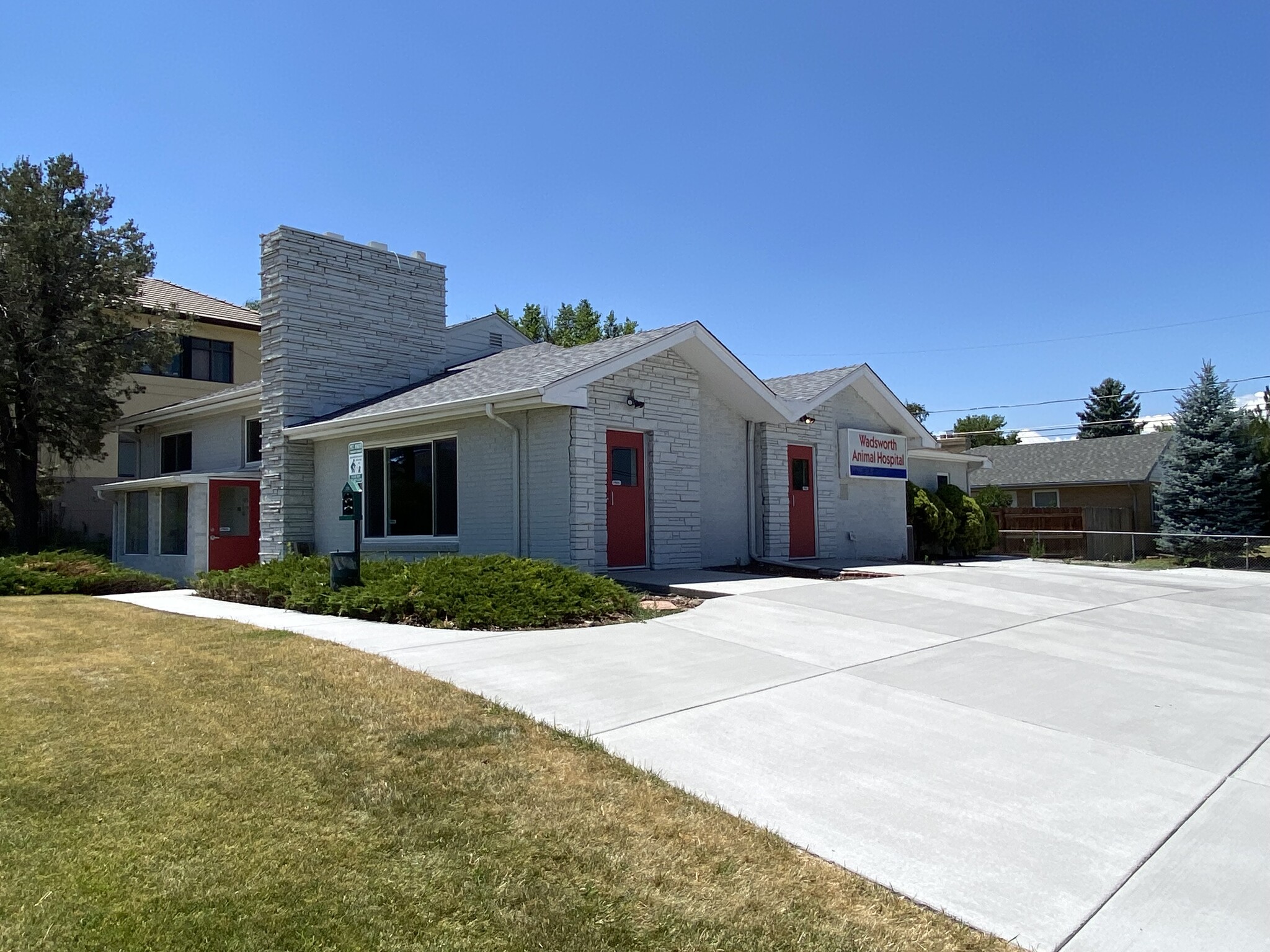 105 S Wadsworth Blvd, Lakewood, CO for sale Building Photo- Image 1 of 1