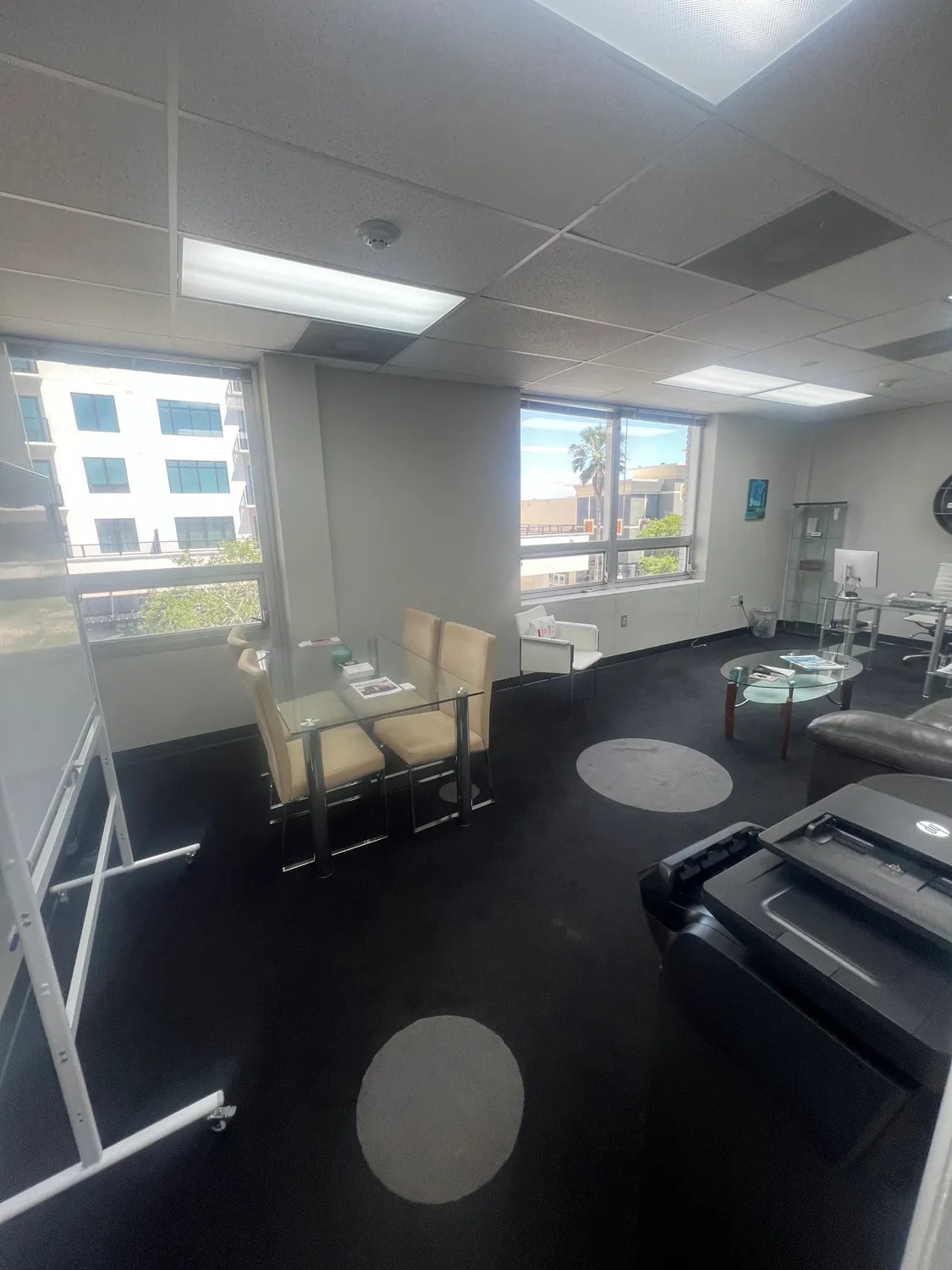 1900 Main St, Sarasota, FL for lease Interior Photo- Image 1 of 3