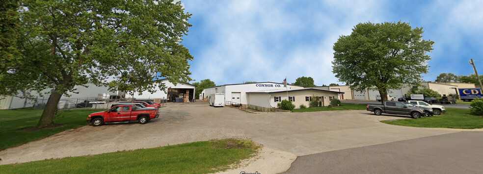 3537 Merchandise Dr, Rockford, IL for lease - Building Photo - Image 1 of 15