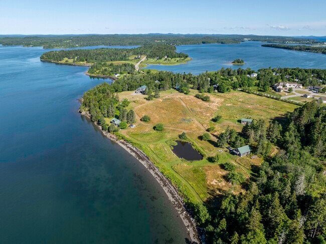 Plus de détails pour 54 Toll Bridge Rd, Eastport, ME - Services hôteliers à vendre