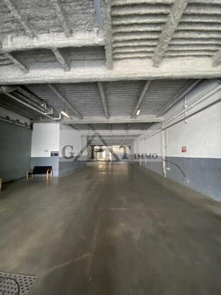 Industrial in Saint-Maur-des-Fossés for lease - Interior Photo - Image 1 of 4