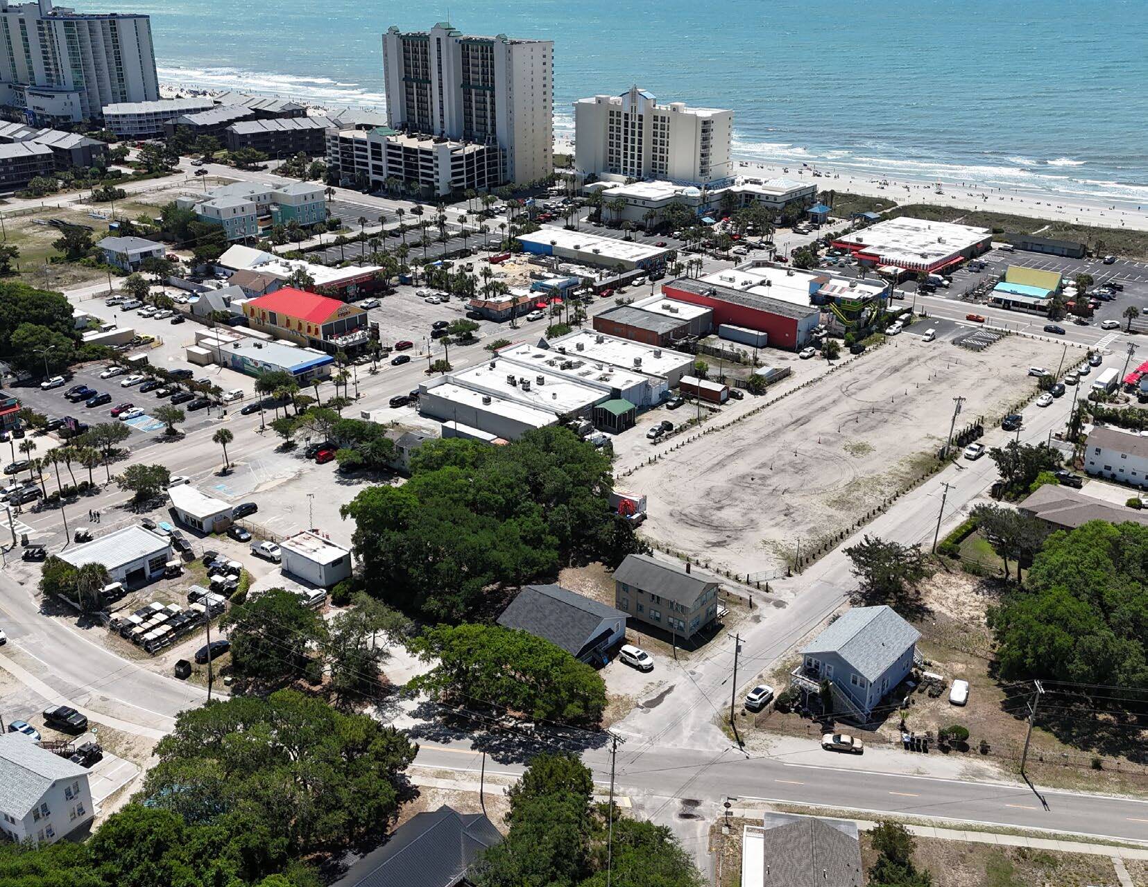 301 2nd Ave N, North Myrtle Beach, SC for sale Primary Photo- Image 1 of 3