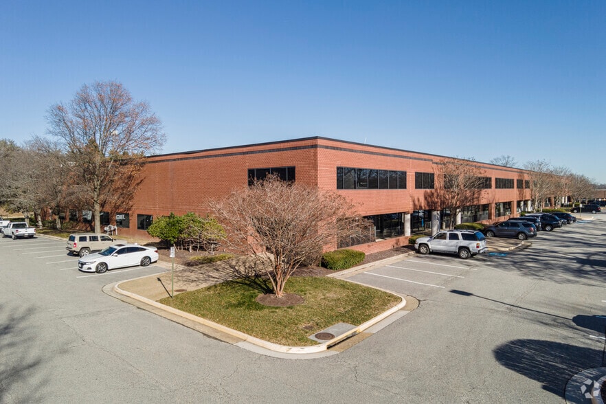 7500 Boston Blvd, Springfield, VA for sale - Building Photo - Image 2 of 5