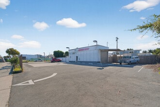 1926 E Thompson Blvd, Ventura, CA for lease Interior Photo- Image 2 of 11