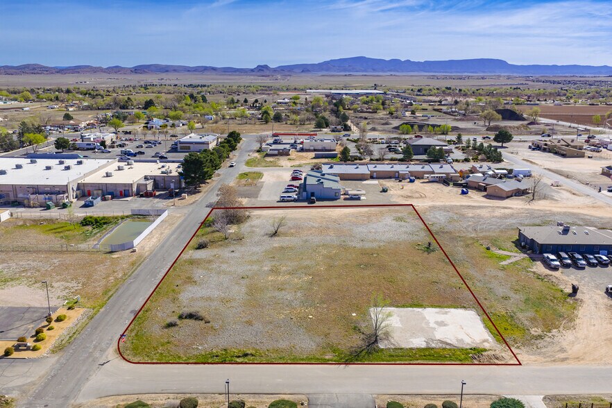 399-443 W Palomino Rd, Chino Valley, AZ à vendre - Photo du bâtiment - Image 2 de 33