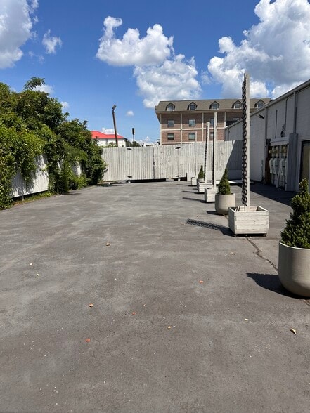 2255 Center St, Chattanooga, TN for lease - Building Photo - Image 3 of 17