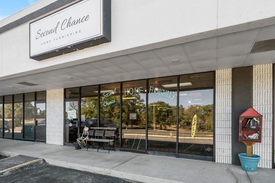 1875 N State Highway CC, Nixa, MO for lease - Building Photo - Image 2 of 30