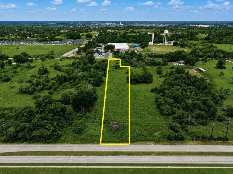 7309 Fulshear Katy Rd, Fulshear, TX à vendre - Photo du bâtiment - Image 2 de 10