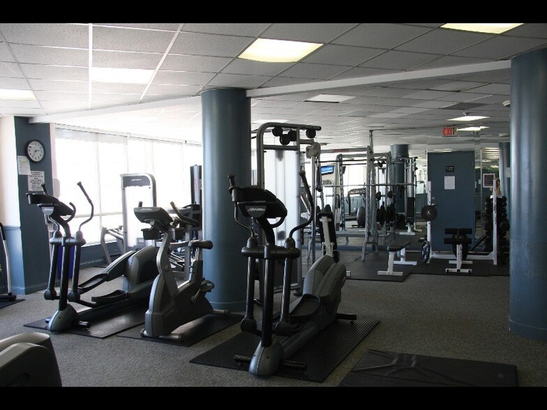 1033 Bay St, Toronto, ON for lease - Other - Image 2 of 4