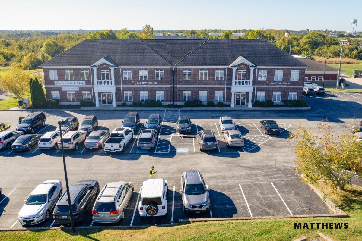 140 Stonecrest Rd, Shelbyville, KY à vendre Photo du bâtiment- Image 1 de 4