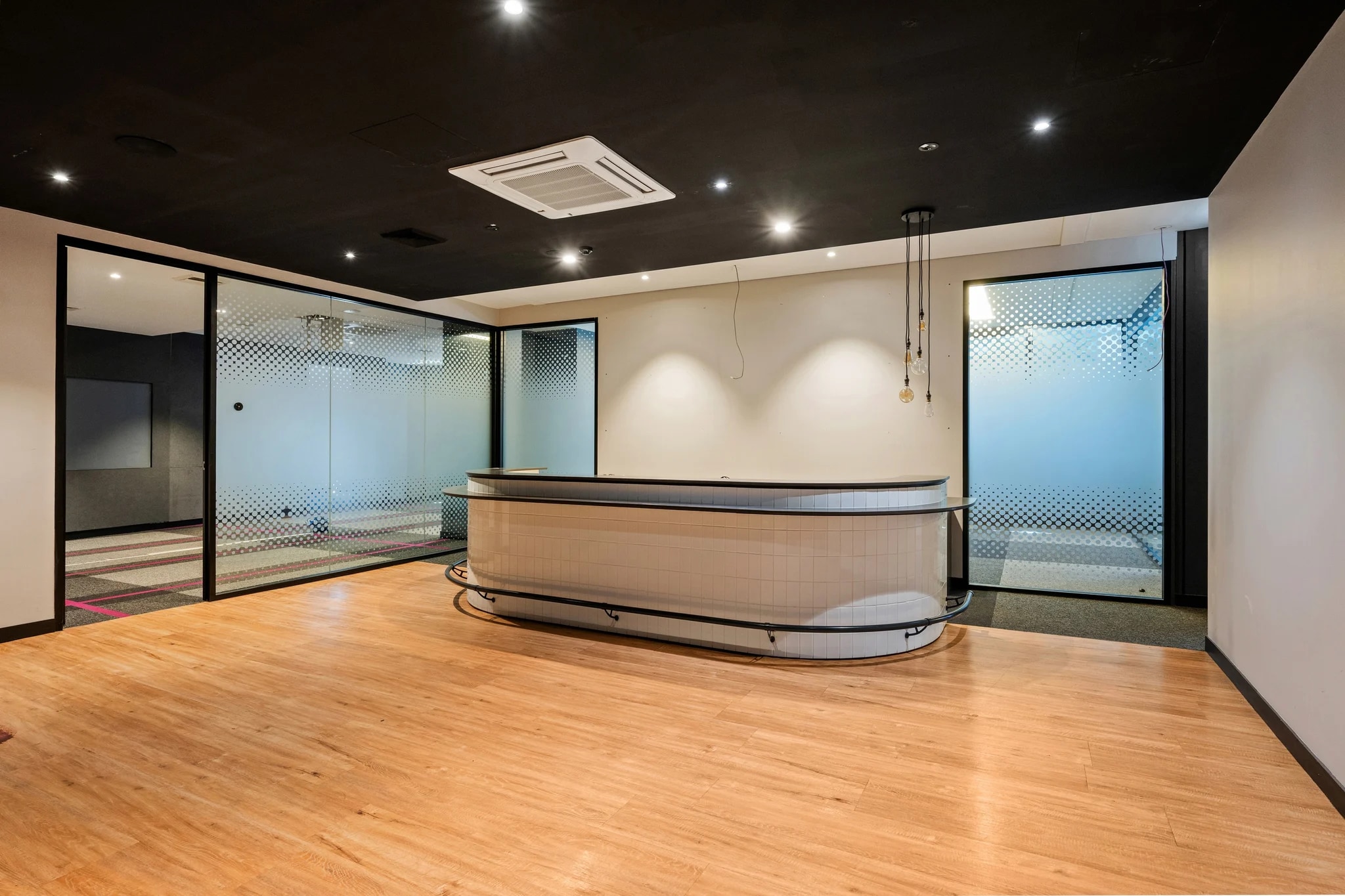 287 Military Rd, Cremorne for lease Interior Photo- Image 1 of 5