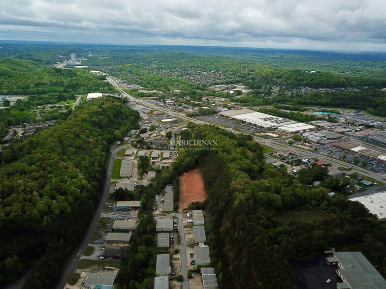 Yeager Court, Pelham, AL for sale - Building Photo - Image 2 of 5