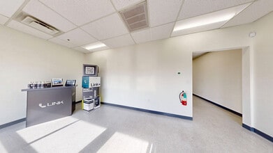 4171 Distribution Cir, North Las Vegas, NV à louer Numérisation 3D de Matterport- Image 1 de 12