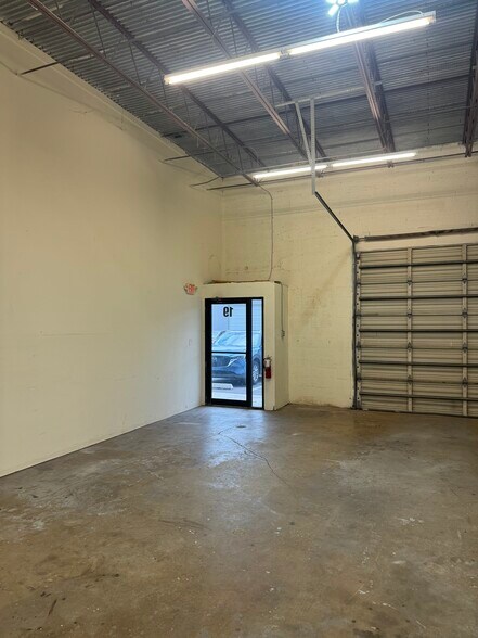 10026 Spanish Isle Blvd, Boca Raton, FL à louer - Photo du bâtiment - Image 3 de 10