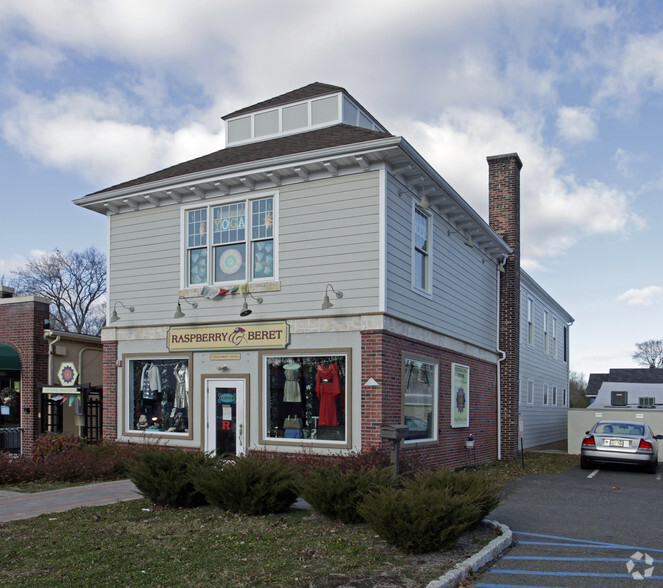 141 Raritan Ave, Highland Park, NJ à vendre - Photo principale - Image 1 de 1