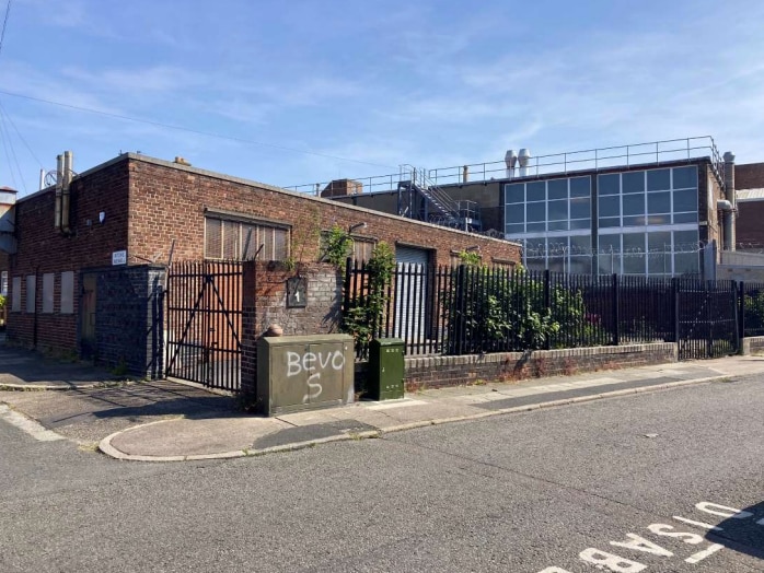 11 Ritchie Ave, Liverpool for sale - Building Photo - Image 3 of 3