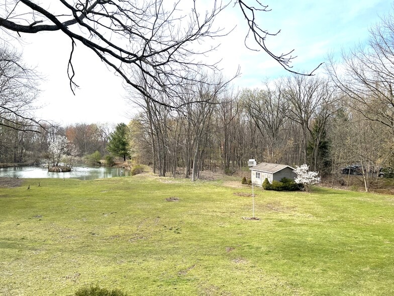 28080 Center Ridge Rd, Westlake, OH à vendre - Photo du bâtiment - Image 1 de 6