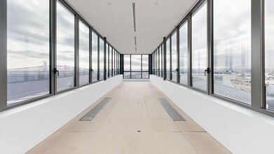 22-32 Rue De Clignancourt, Paris à louer Numérisation 3D de Matterport- Image 1 de 5