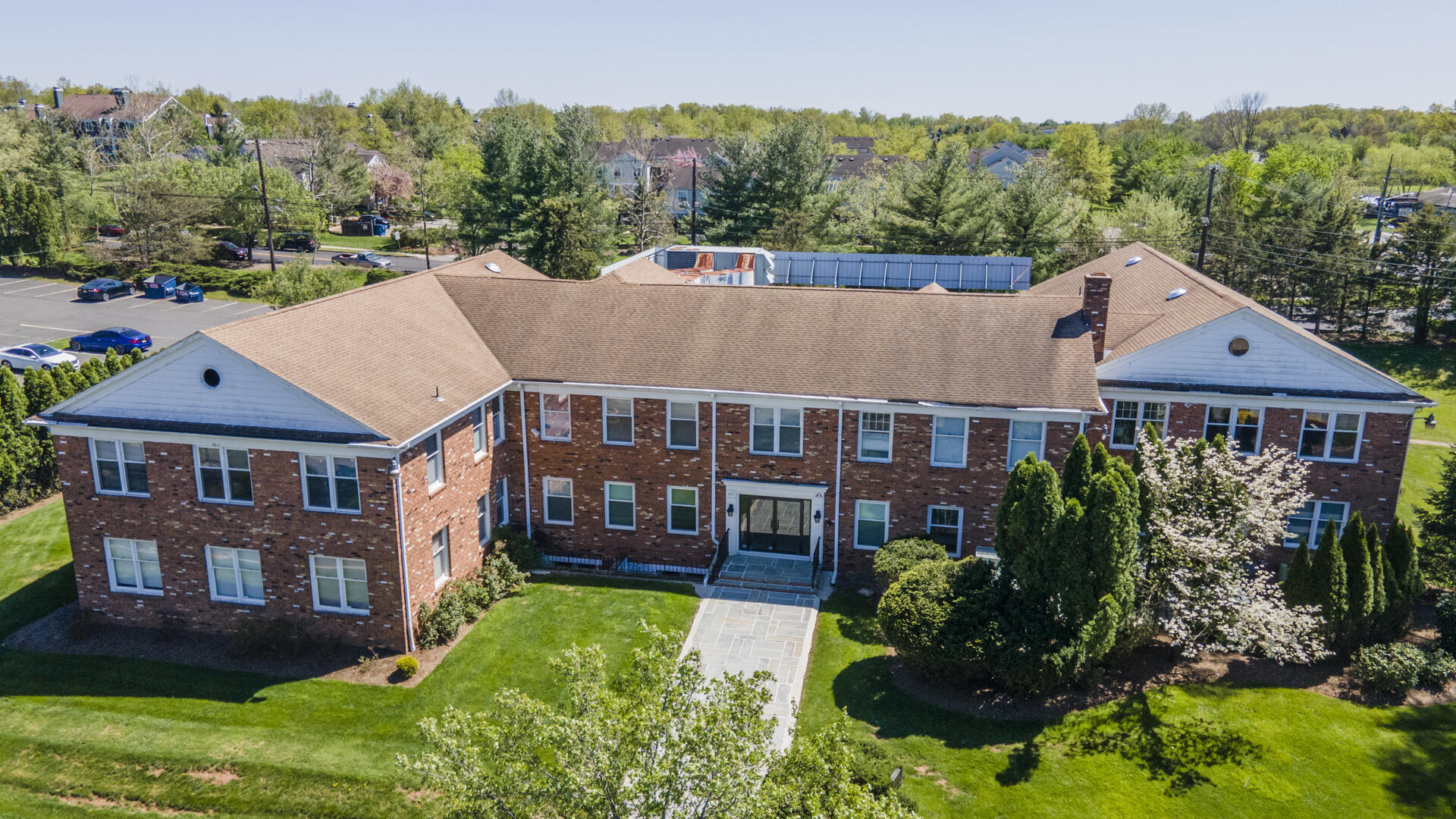 672 Highway 202, Bridgewater, NJ à louer Photo du bâtiment- Image 1 de 11