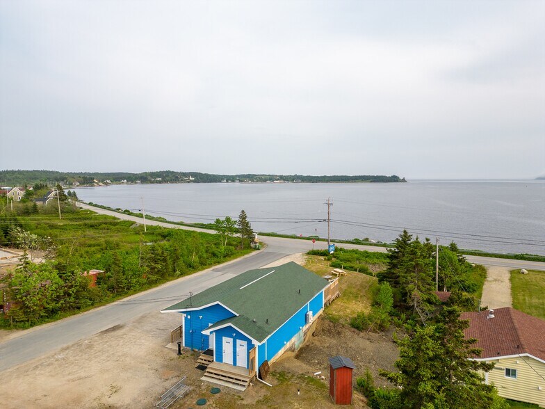9 Firehall Rd, Blandford, NS à vendre - Photo du bâtiment - Image 2 de 4