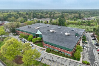 350R Myles Standish Blvd, Taunton, MA - AERIAL  map view