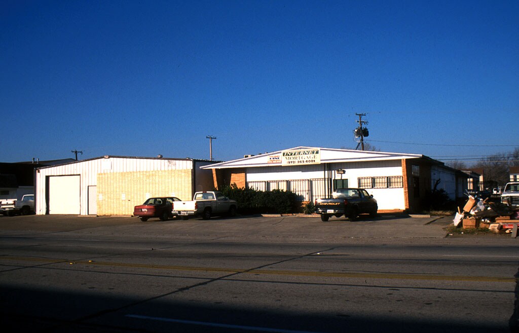 301 SE 14th St, Grand Prairie, TX for sale Primary Photo- Image 1 of 33