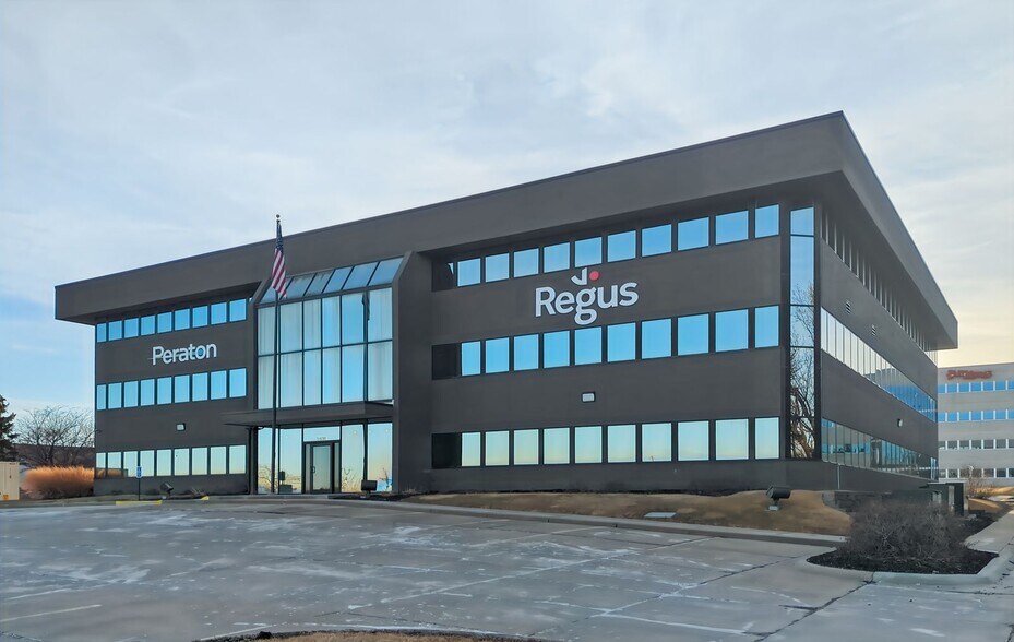 1408 Fort Crook Rd S, Bellevue, NE à louer - Photo du bâtiment - Image 2 de 24