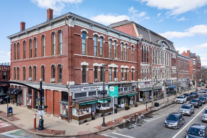 2 Summer St, Natick, MA à louer - Photo du bâtiment - Image 3 de 4