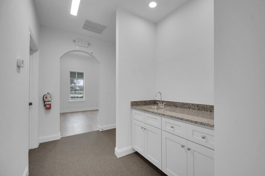 145 Land Grant St, Saint Augustine, FL à louer - Photo intérieure - Image 2 de 9