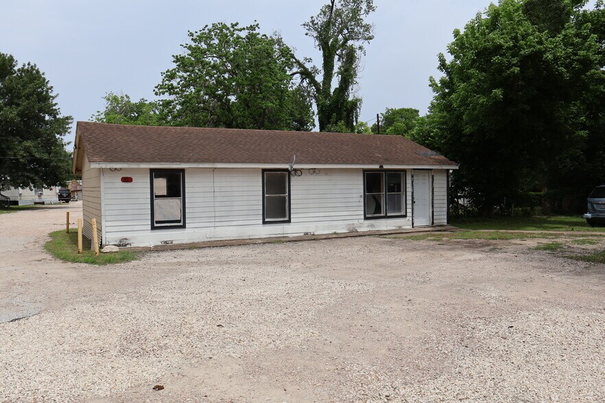 7915 Easton St, Houston, TX à vendre - Photo du bâtiment - Image 3 de 8