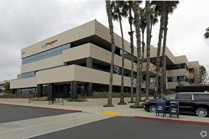 2100 Main St, Huntington Beach, CA for sale - Building Photo - Image 1 of 1