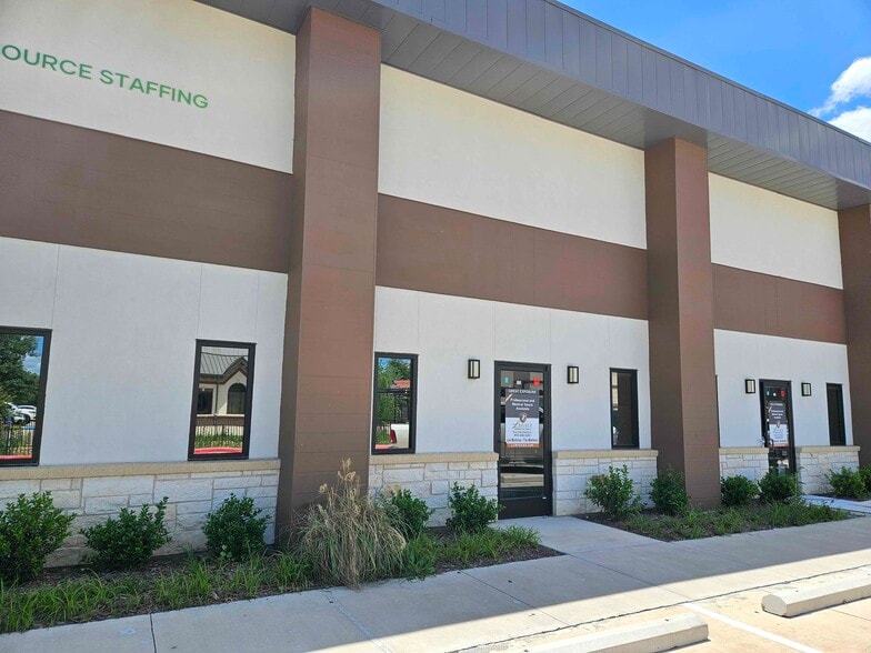 3170 Ridge Rd, McKinney, TX for lease - Building Photo - Image 3 of 4